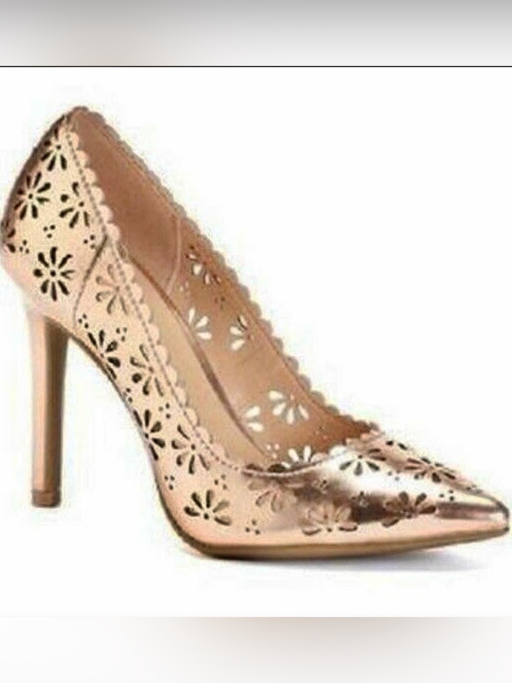 EUC Lauren Conrad Confetti Rose Gold Floral Lasercut Pumps - Women’s 8